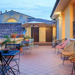 https://residence-vita-studios-apartaments.emilia-romagnahotels.net