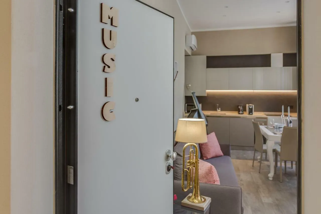 Cherubini Palace Thematic Apartment Florence Italy