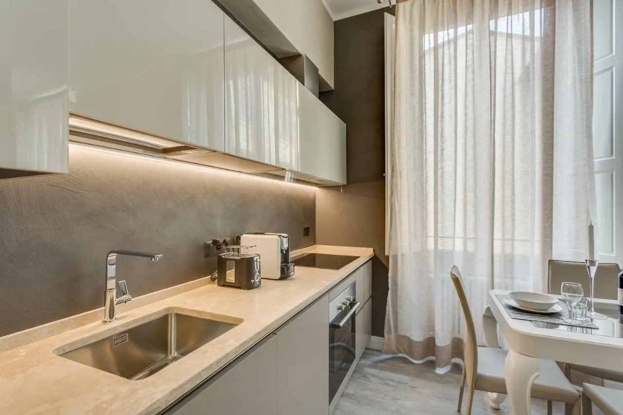 Cherubini Palace Thematic Apartment Florence 0*,  Italy