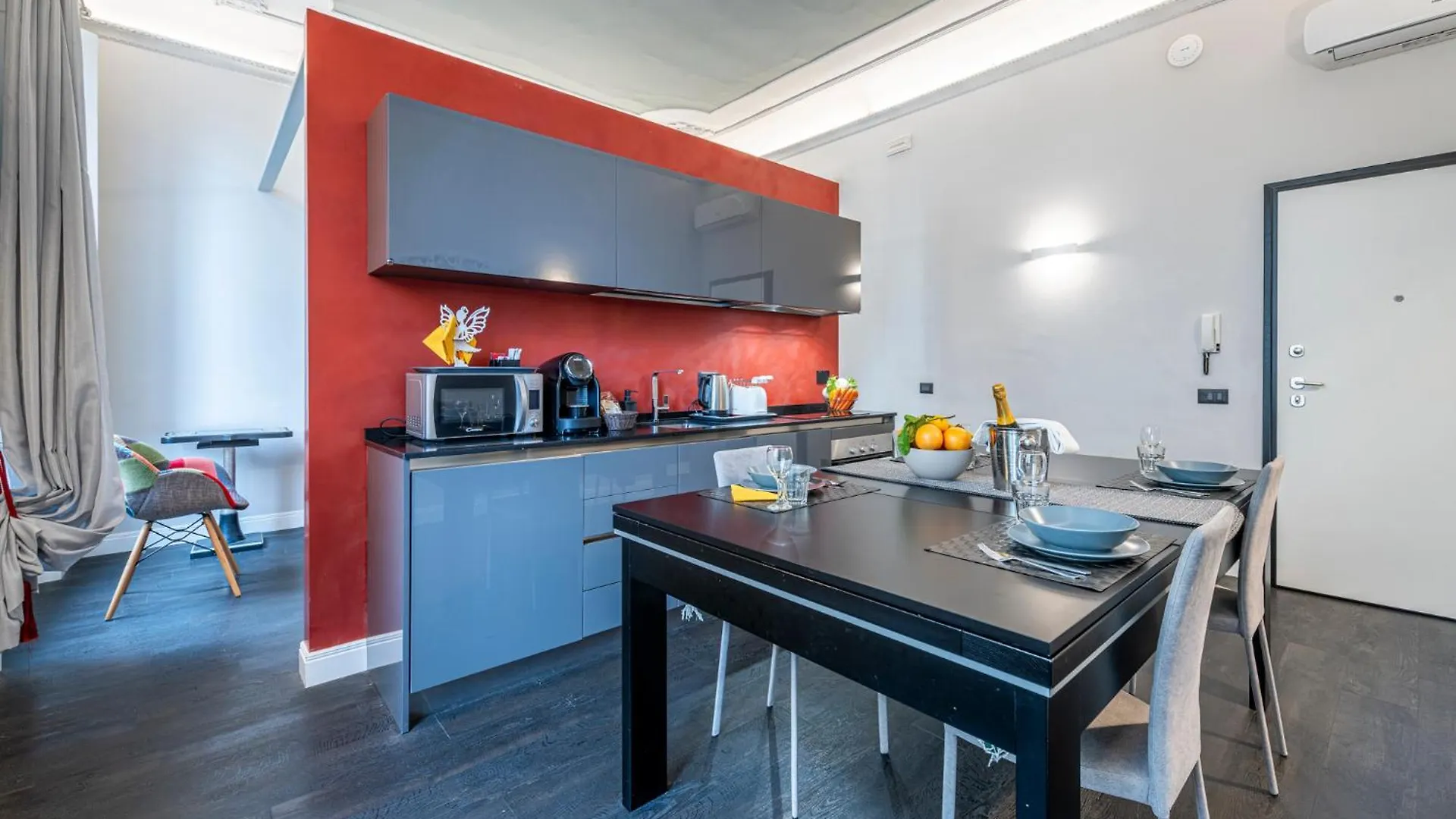 Cherubini Palace Thematic Apartment Firenze