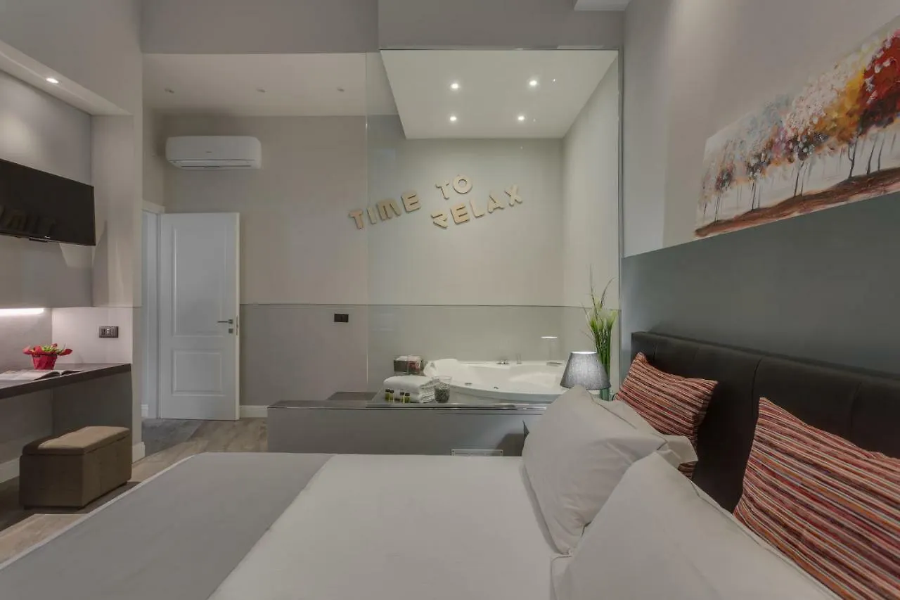 Cherubini Palace Thematic Apartment Firenze