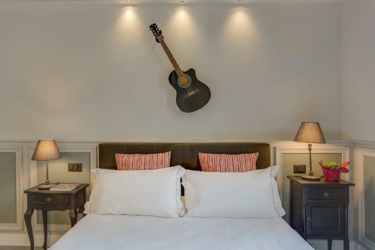 Cherubini Palace Thematic Apartment Firenze